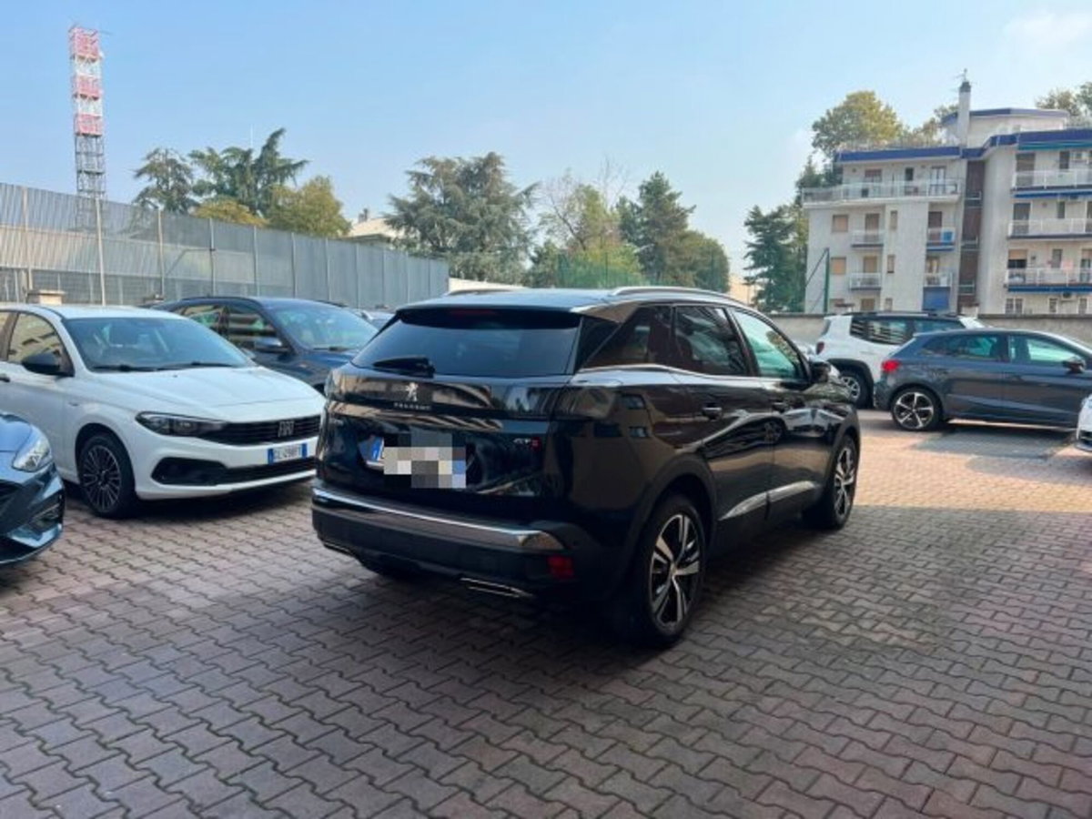 Peugeot 3008 BlueHDi 130 S&S EAT8 GT (5)
