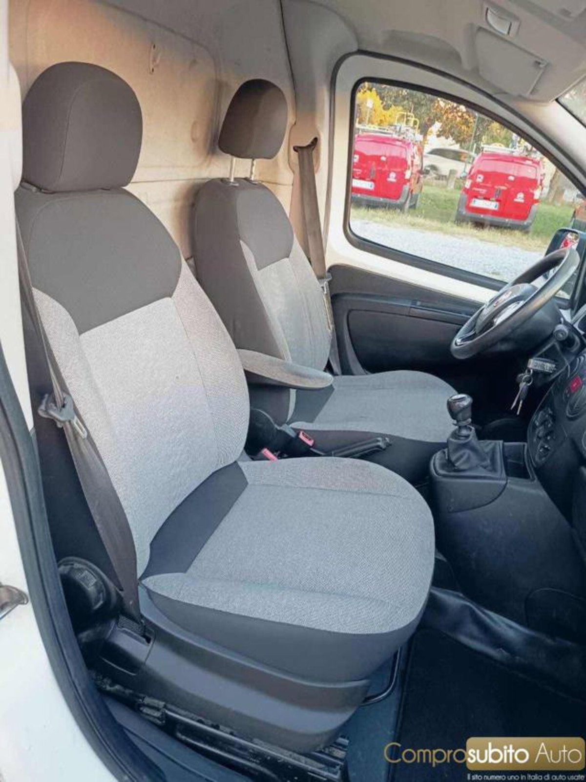 Fiat Fiorino 1.4 8V Combi Semi (10)