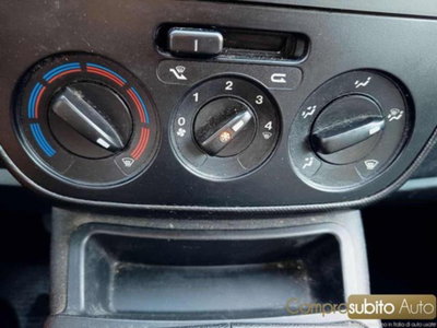 Fiat Fiorino 1.4 8V Combi Semi (19)