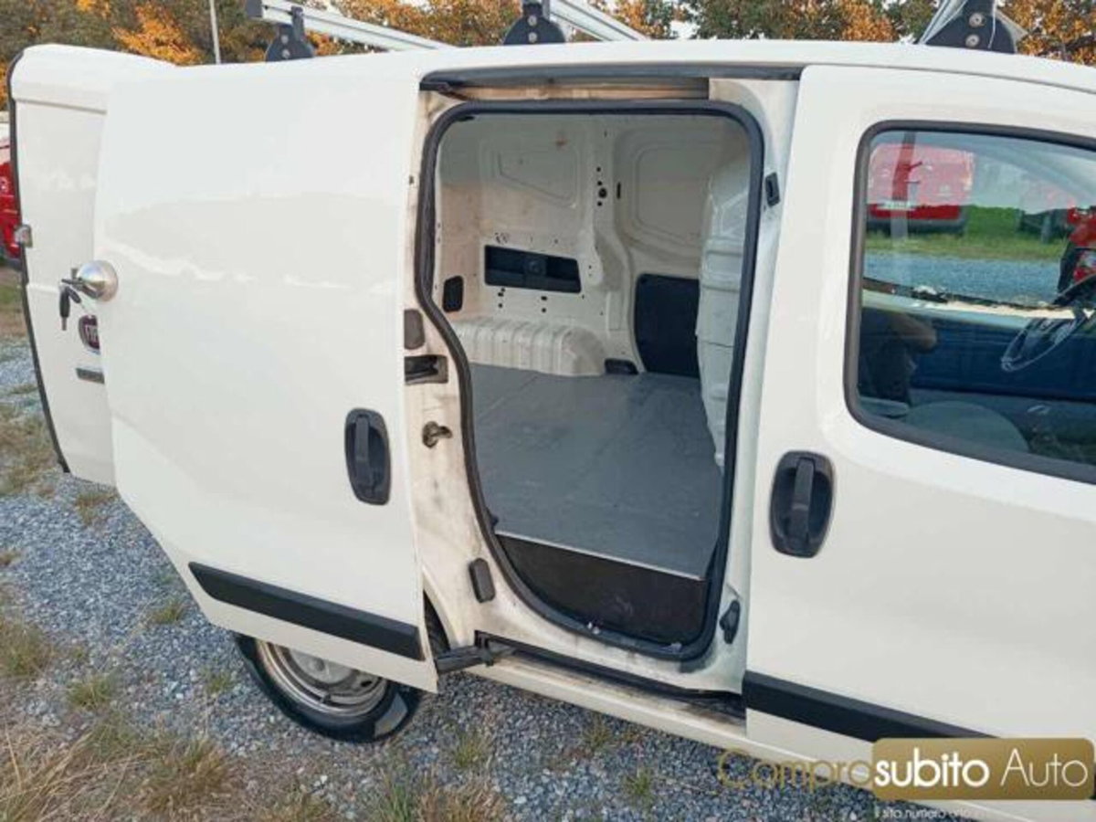 Fiat Fiorino 1.4 8V Combi Semi (7)