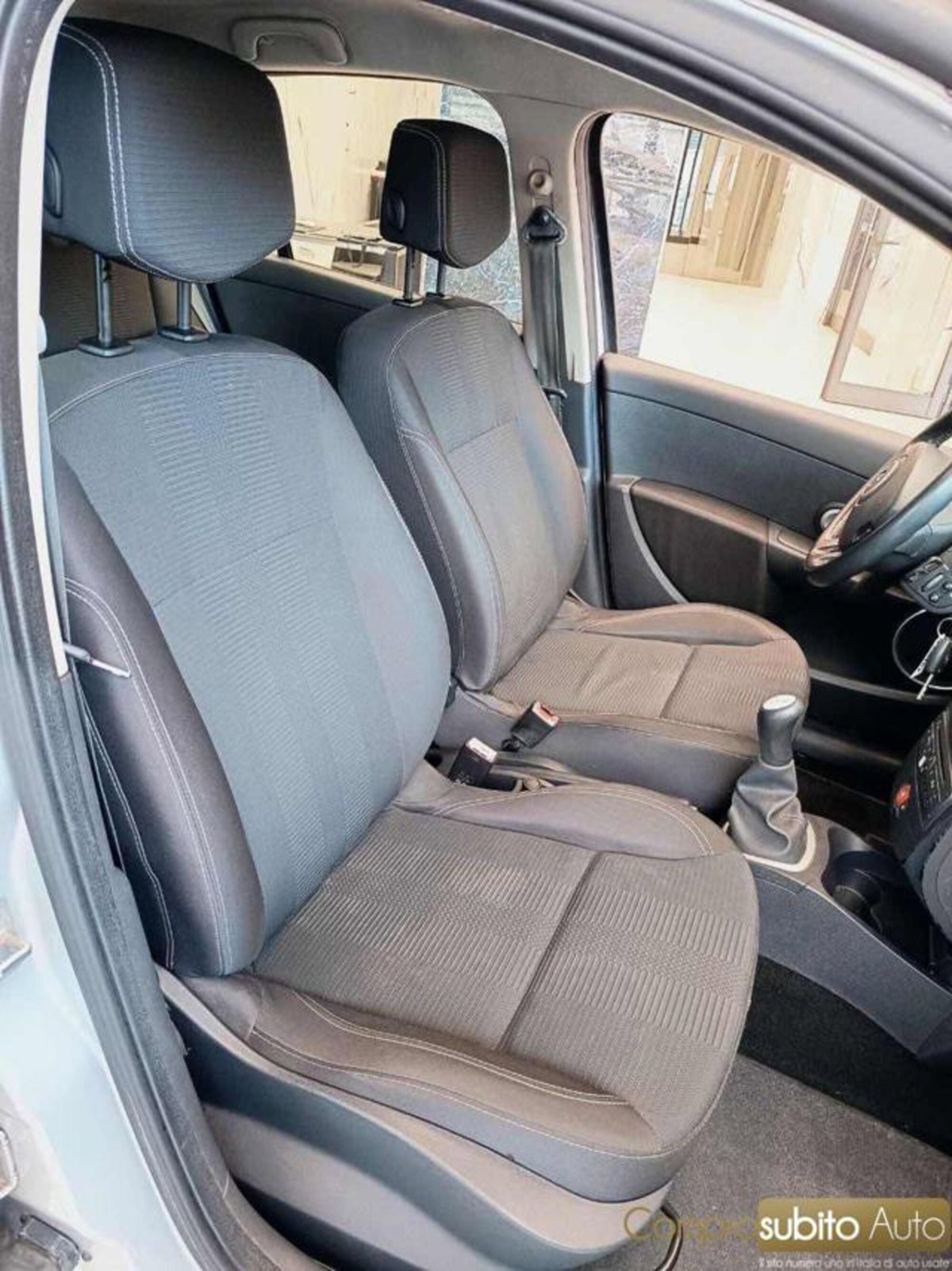 Renault Clio 1.2 16V 5 porte Dynamique (11)