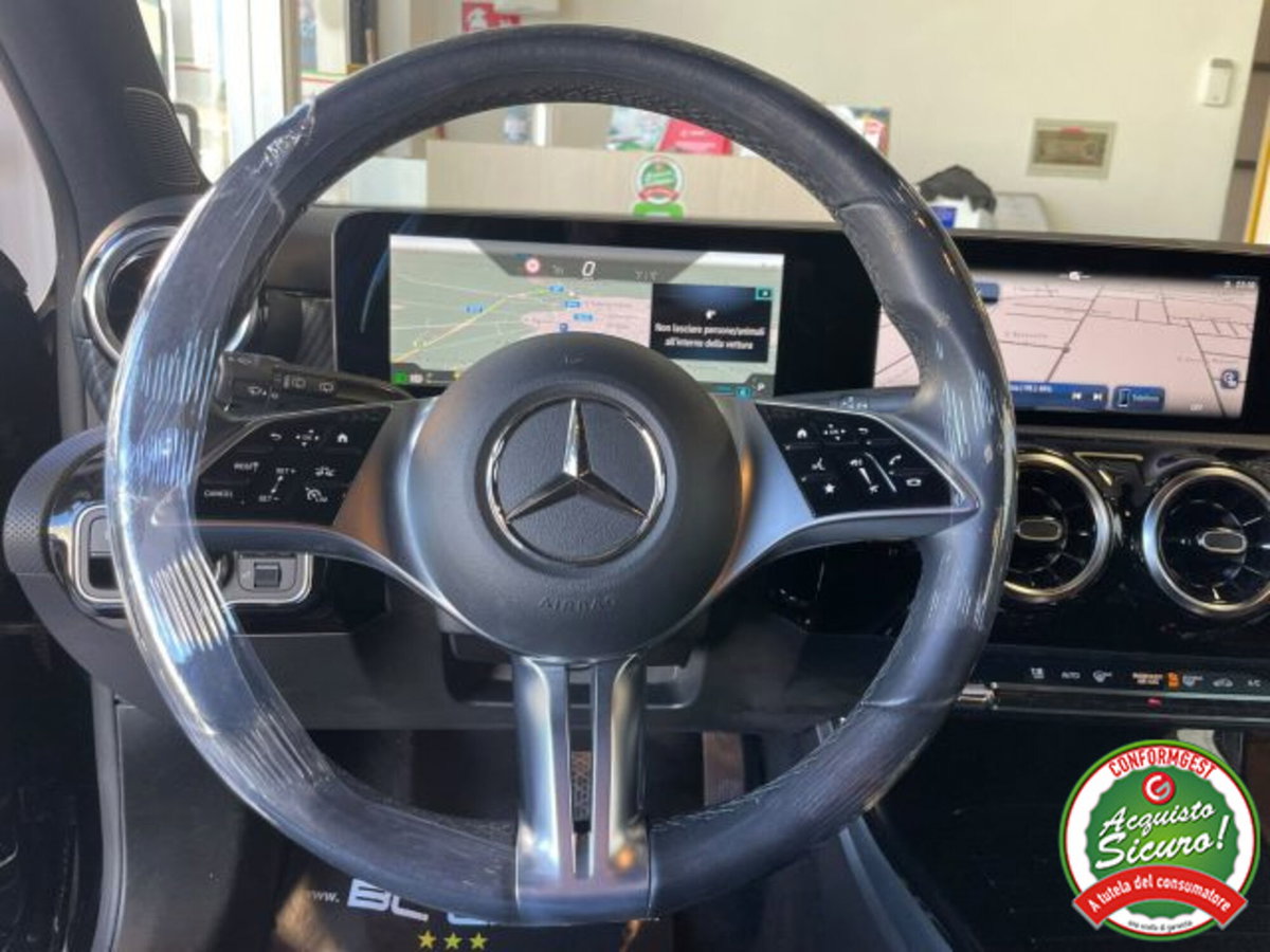 Mercedes-Benz Classe A Sedan 180 Progressive Advanced Plus auto (14)
