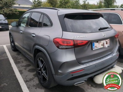 Mercedes-Benz GLA SUV 180 d Automatic Premium (3)