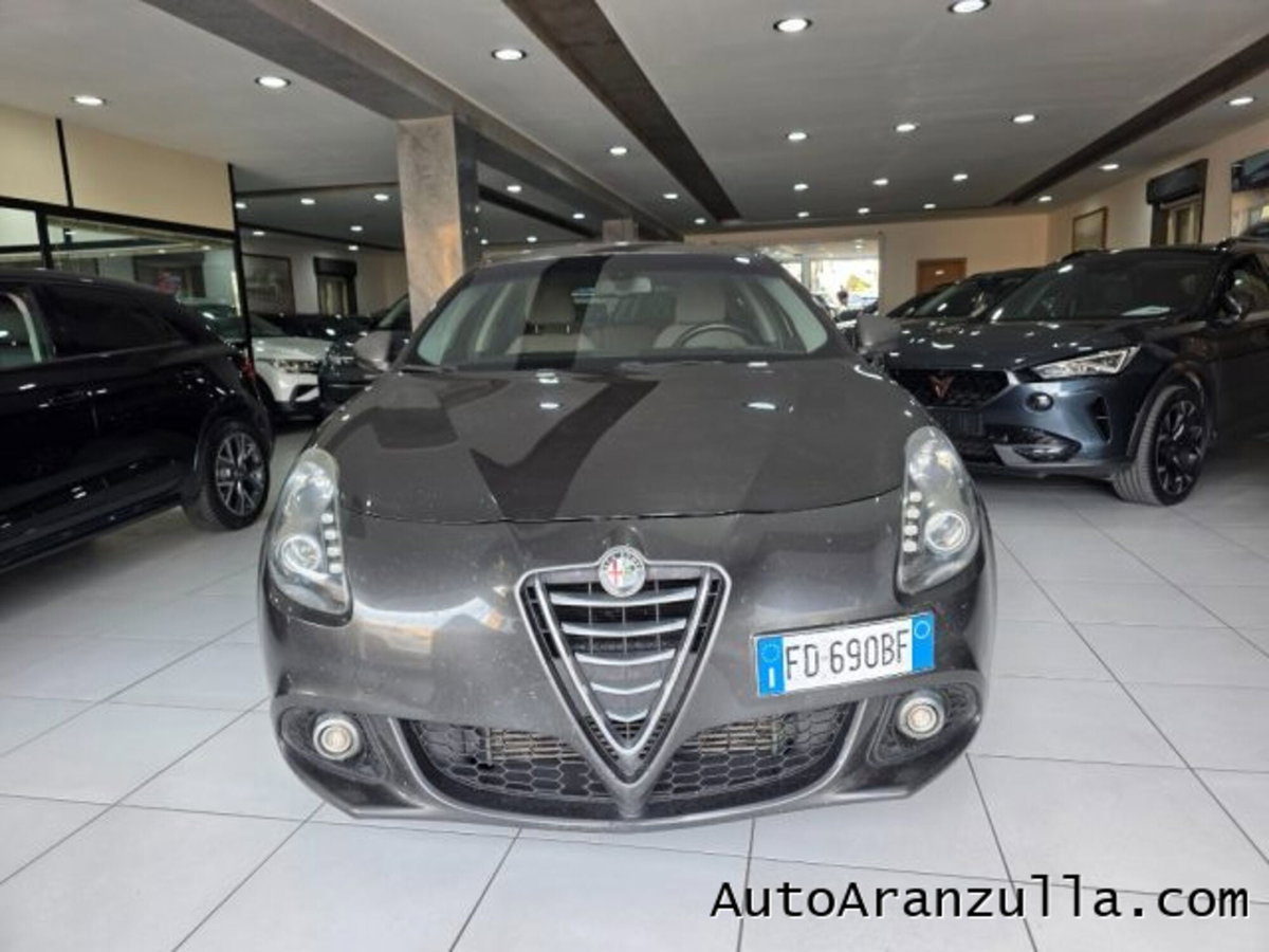 Alfa Romeo Giulietta 1.6 JTDm Business 120cv (2)