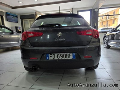 Alfa Romeo Giulietta 1.6 JTDm Business 120cv (5)