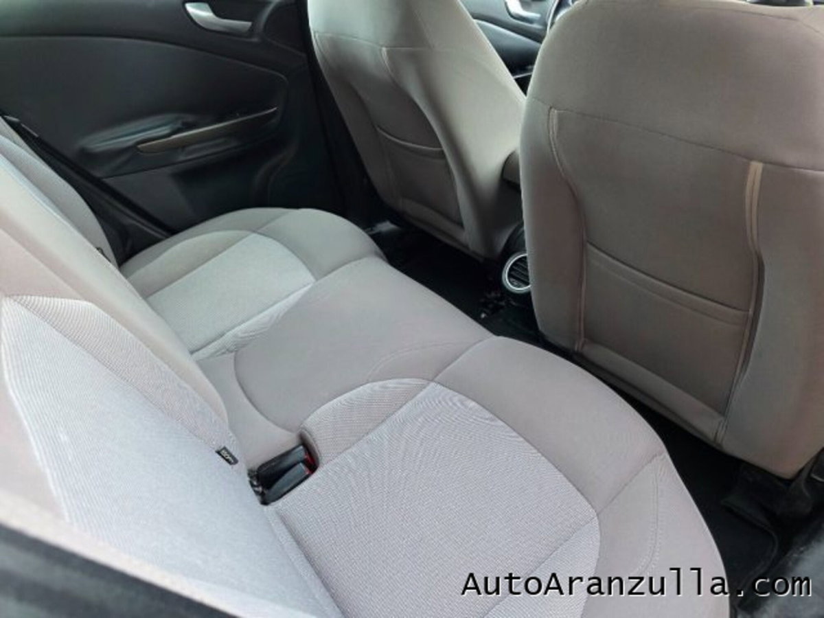 Alfa Romeo Giulietta 1.6 JTDm Business 120cv (9)