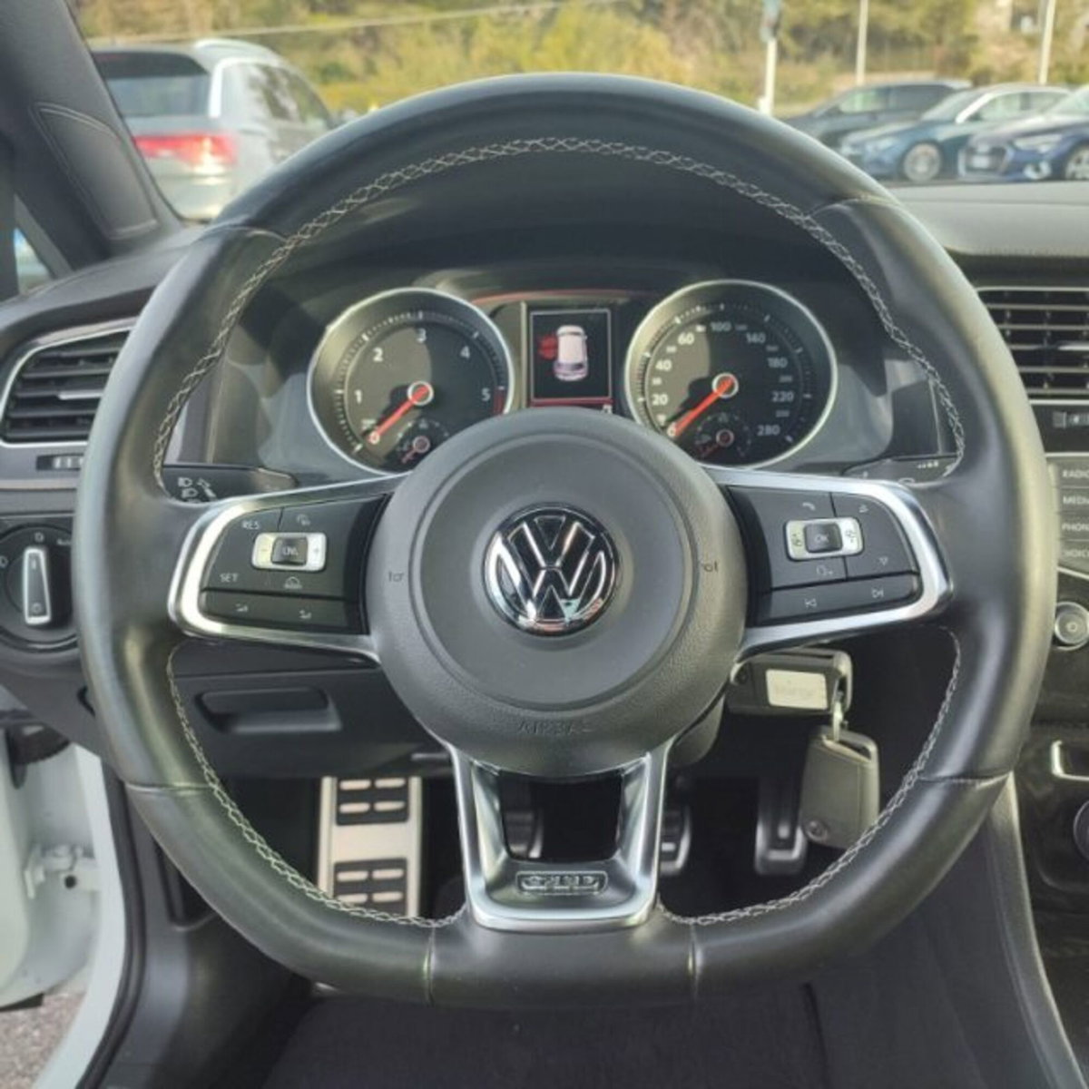Volkswagen Golf GTD 2.0 TDI 5p. BlueMotion Technology (13)