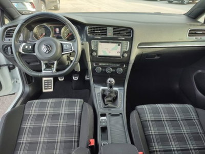 Volkswagen Golf GTD 2.0 TDI 5p. BlueMotion Technology (14)