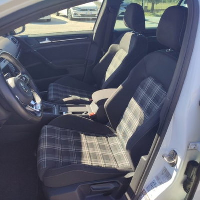 Volkswagen Golf GTD 2.0 TDI 5p. BlueMotion Technology (9)