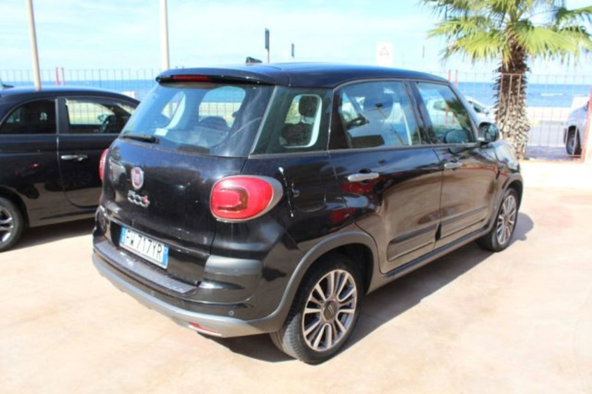Fiat 500L 1.3 Multijet 95 CV Cross (2)