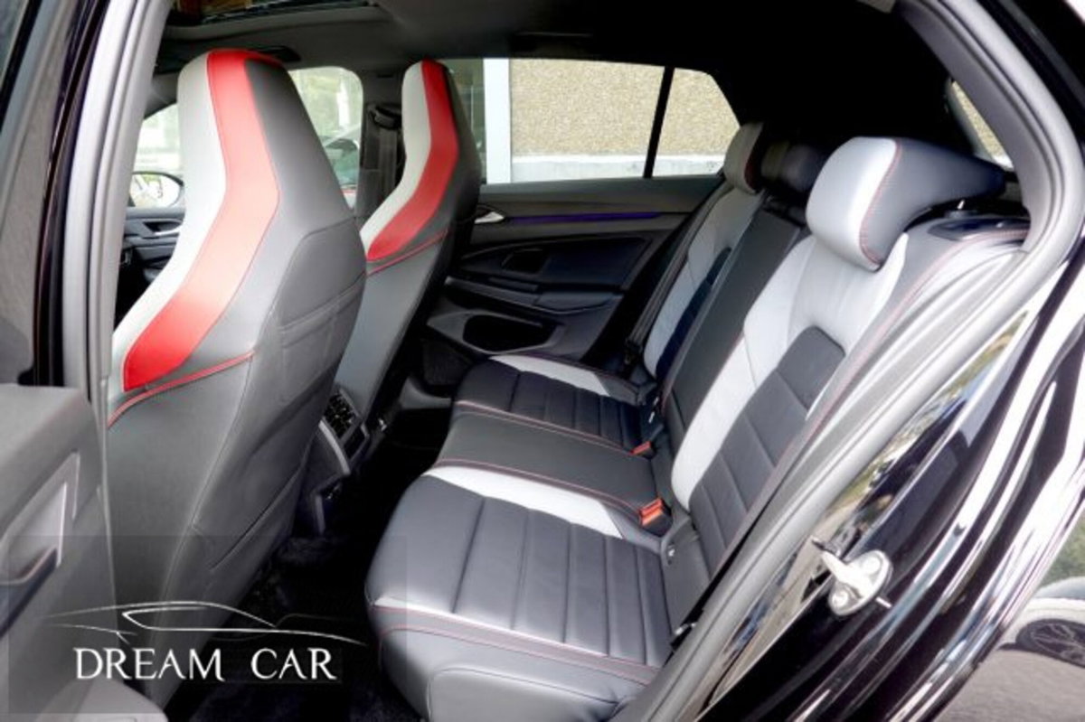 Volkswagen Golf 2.0 tsi GTI MT Ultimate 245cv (11)