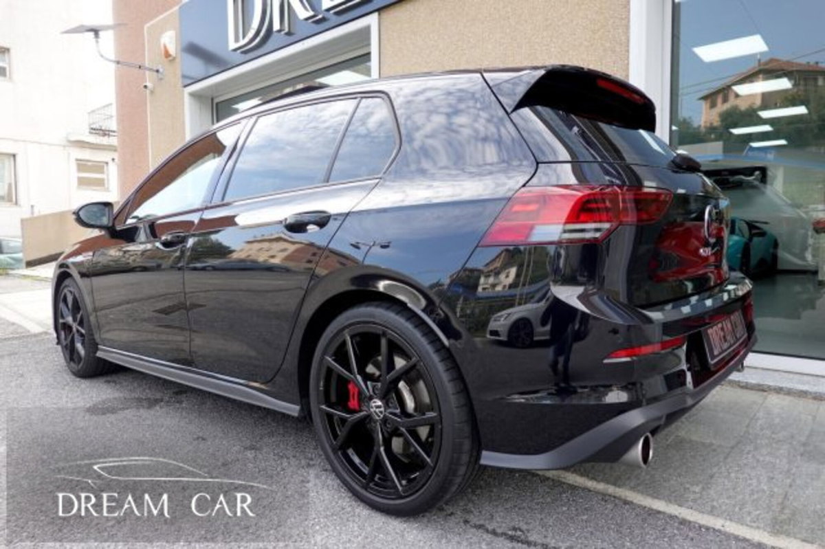 Volkswagen Golf 2.0 tsi GTI MT Ultimate 245cv (3)