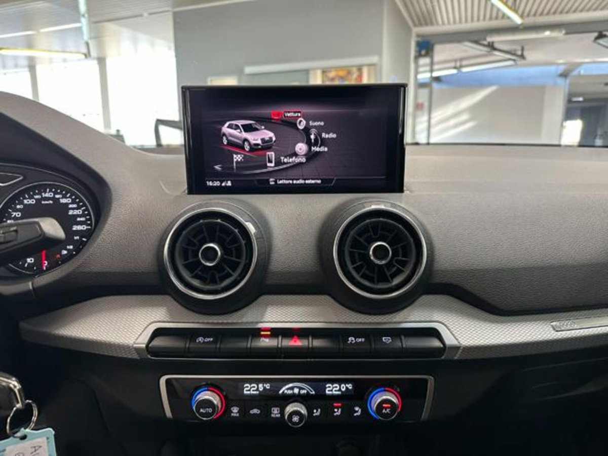 Audi Q2 Q2 30 TDI S tronic Business (19)
