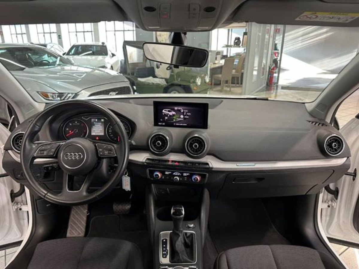 Audi Q2 Q2 30 TDI S tronic Business (8)