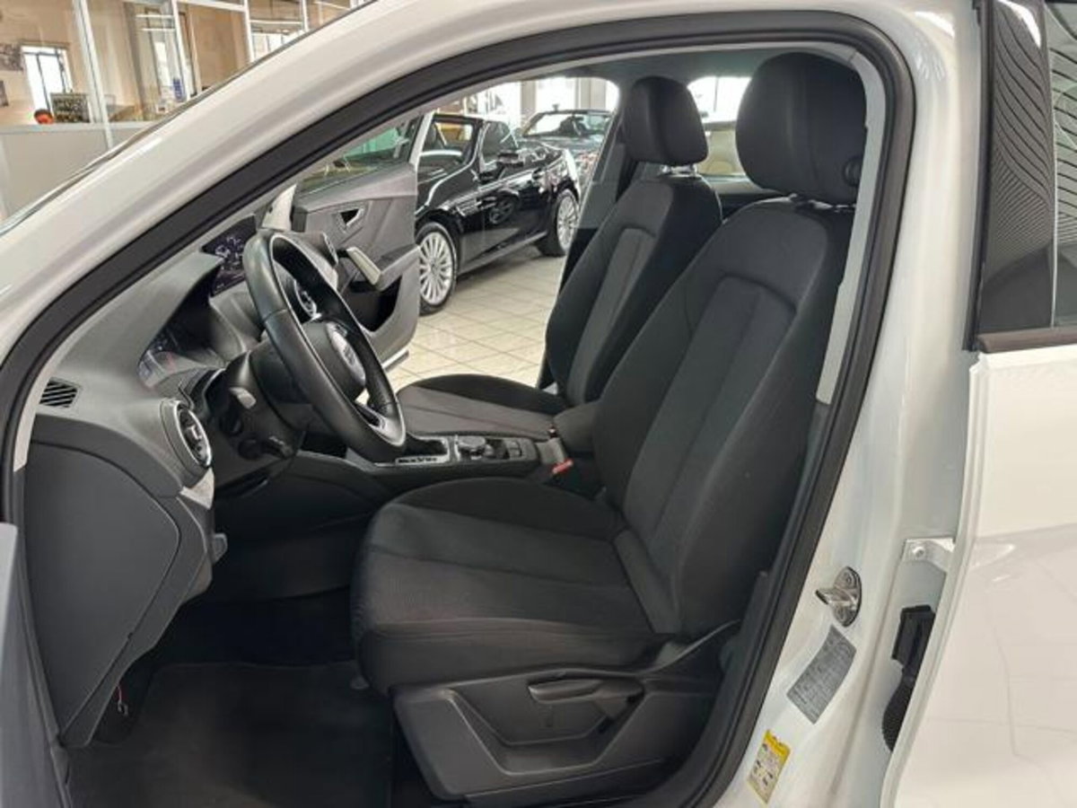 Audi Q2 Q2 30 TDI S tronic Business (9)