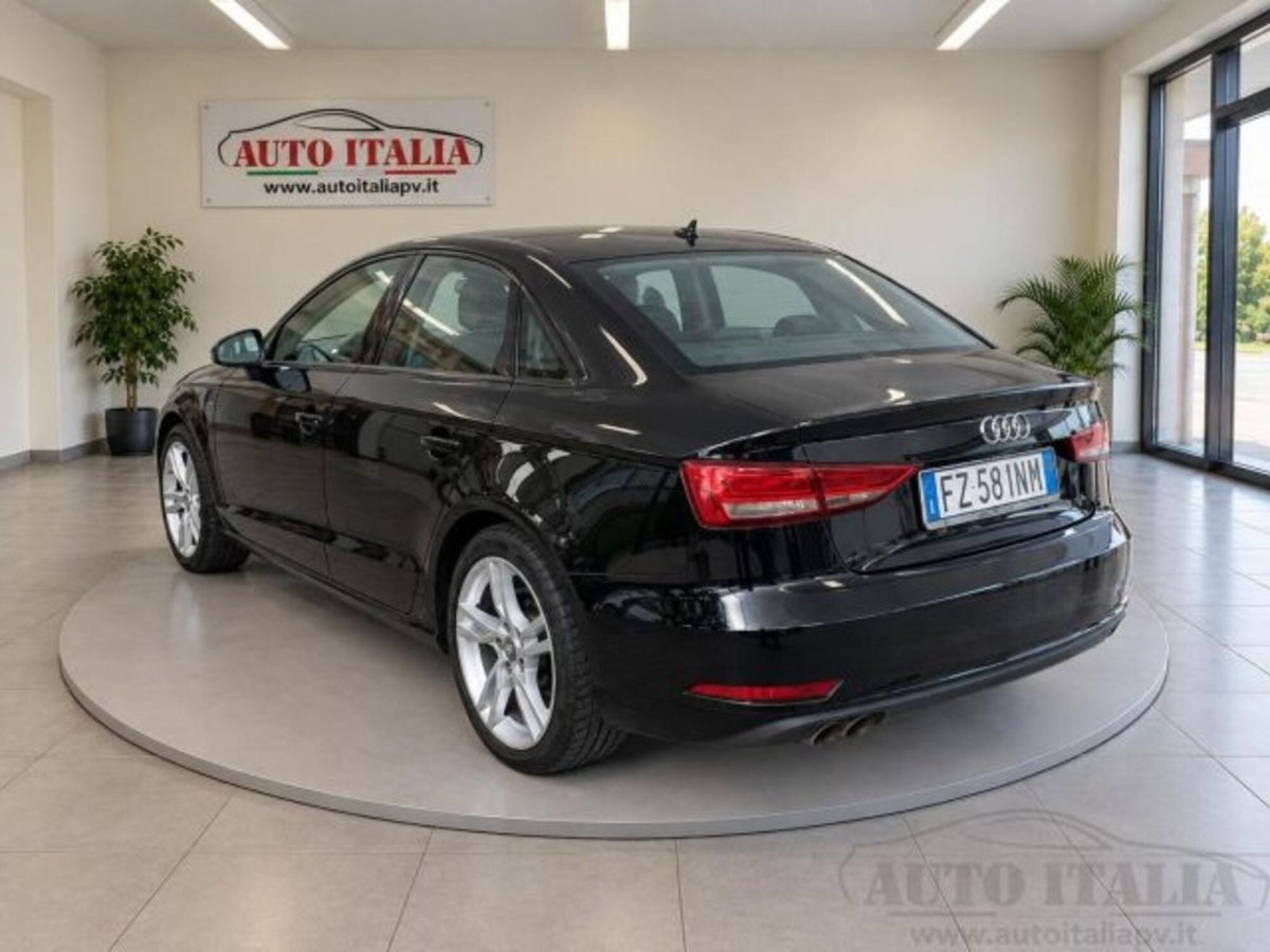 Audi A3 Sedan 35 TFSI S tronic COD Admired (7)