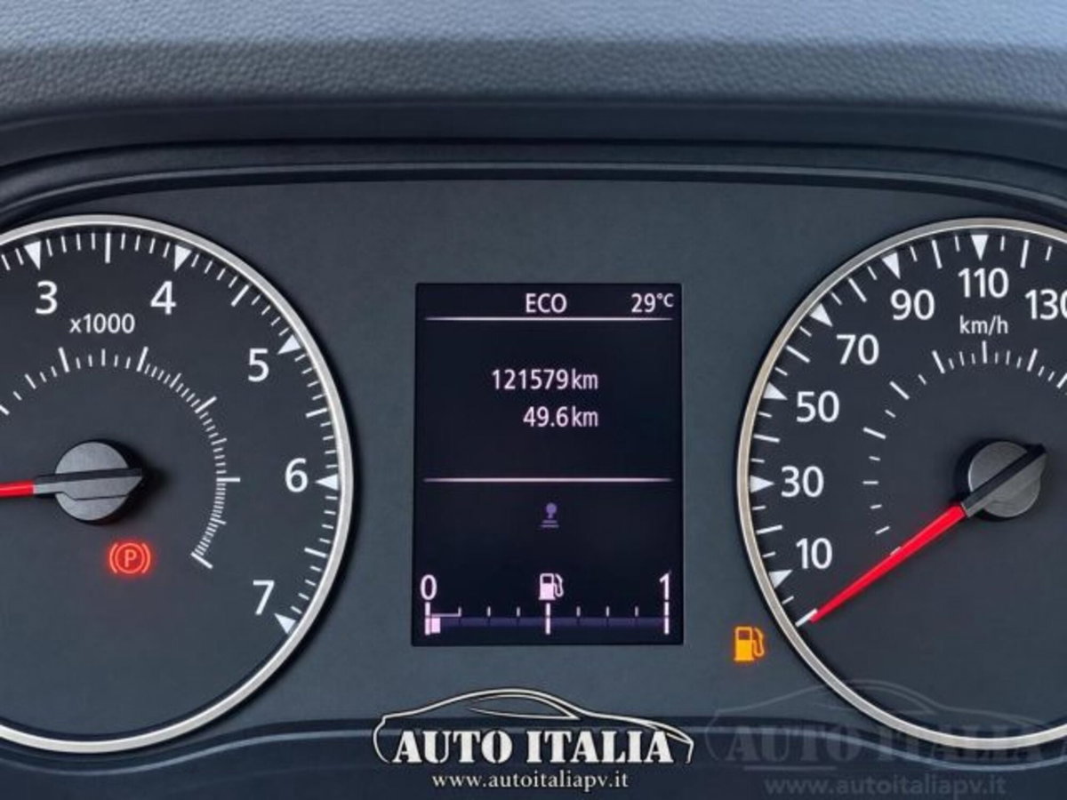 Dacia Duster 1.5 dCi 8V 110 CV 4x2 Comfort (15)