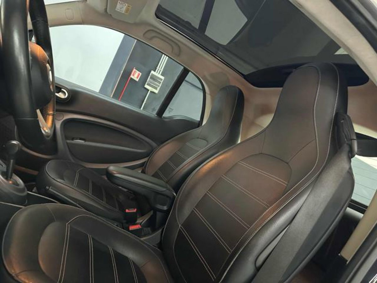 smart Fortwo 70 1.0 twinamic Prime (11)