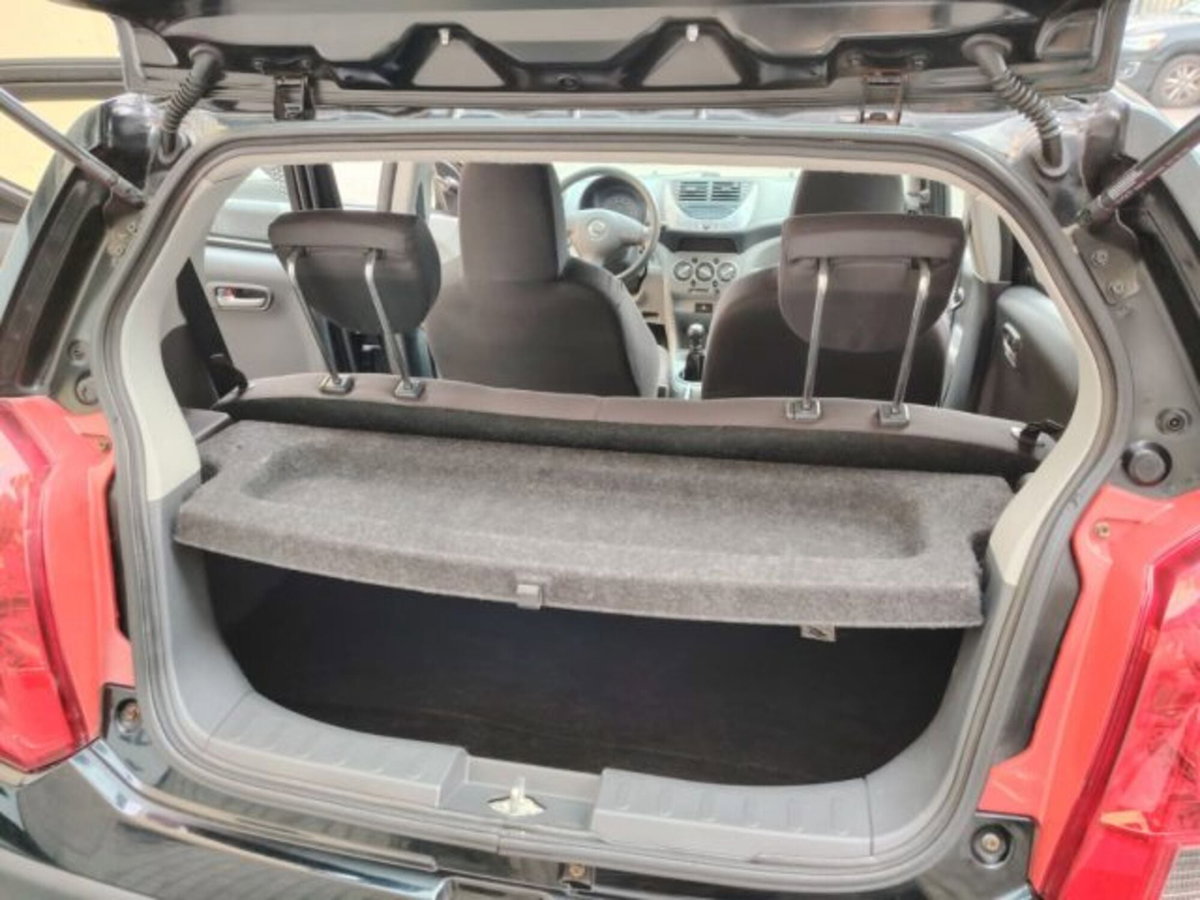 Nissan Pixo 1.0 5 porte GPL Eco Easy (18)