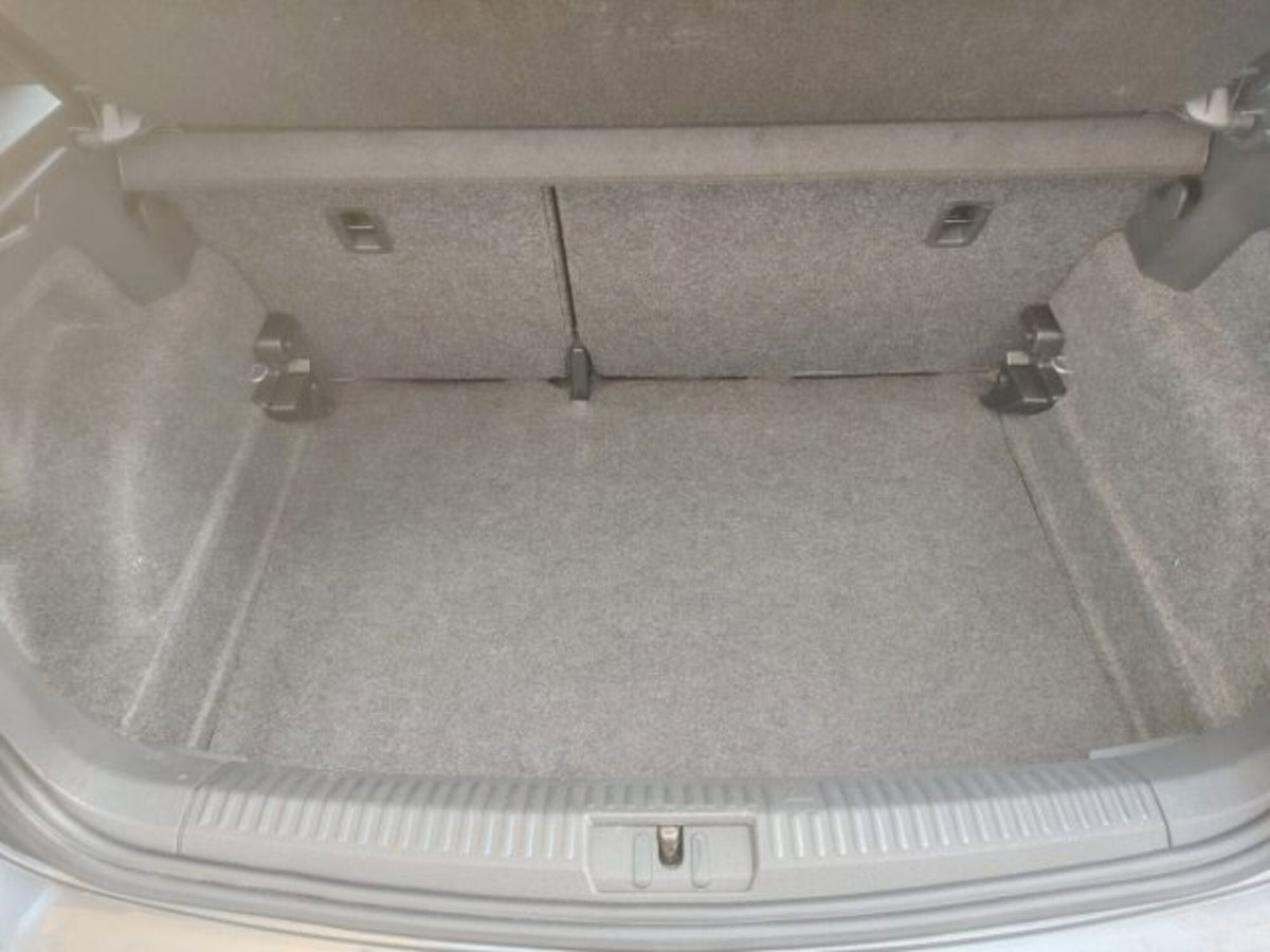 Volkswagen Polo 1.4 TDI 5p. Comfortline (17)