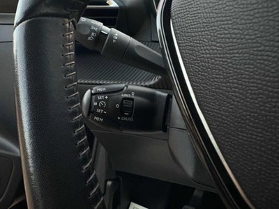 Peugeot 208 BlueHDi 100 Stop&Start 5 porte GT (13)