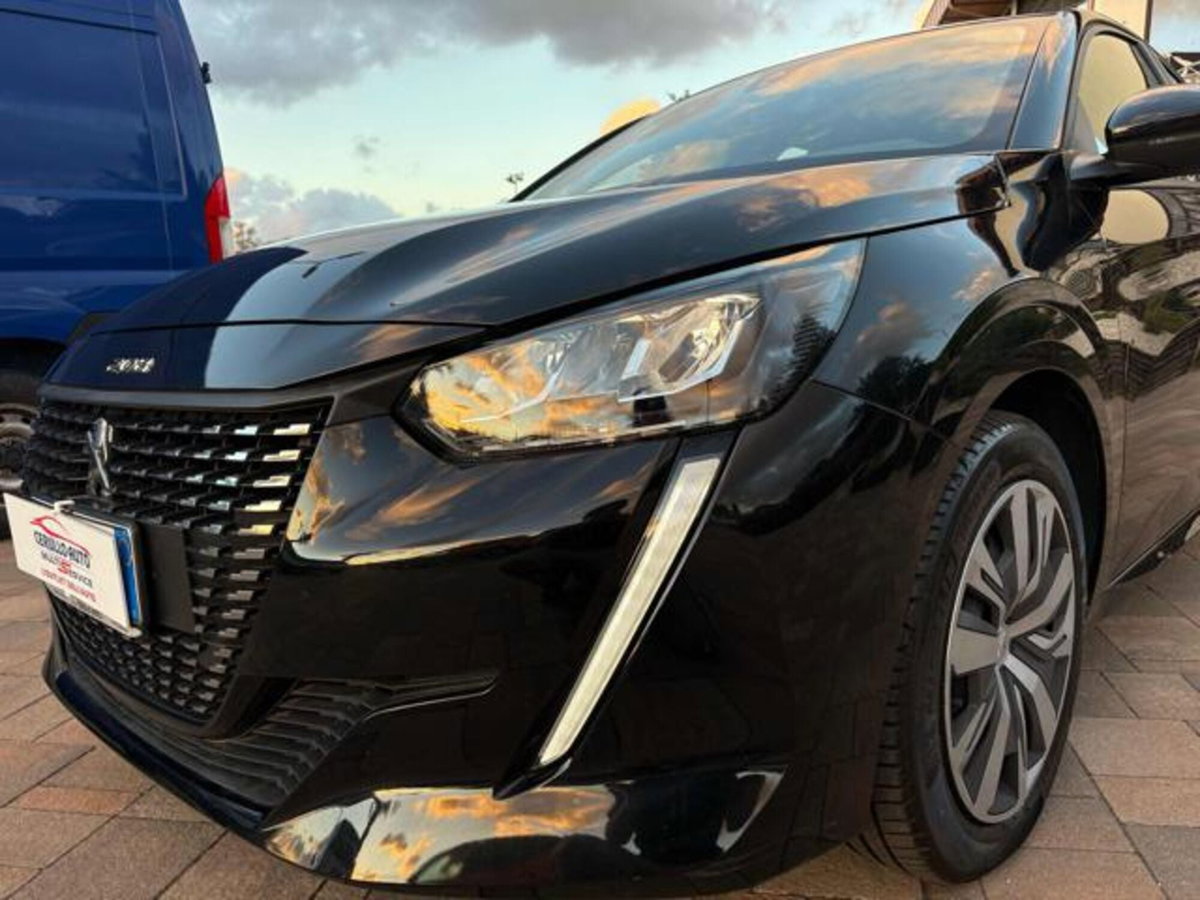 Peugeot 208 BlueHDi 100 Stop&Start 5 porte GT (5)