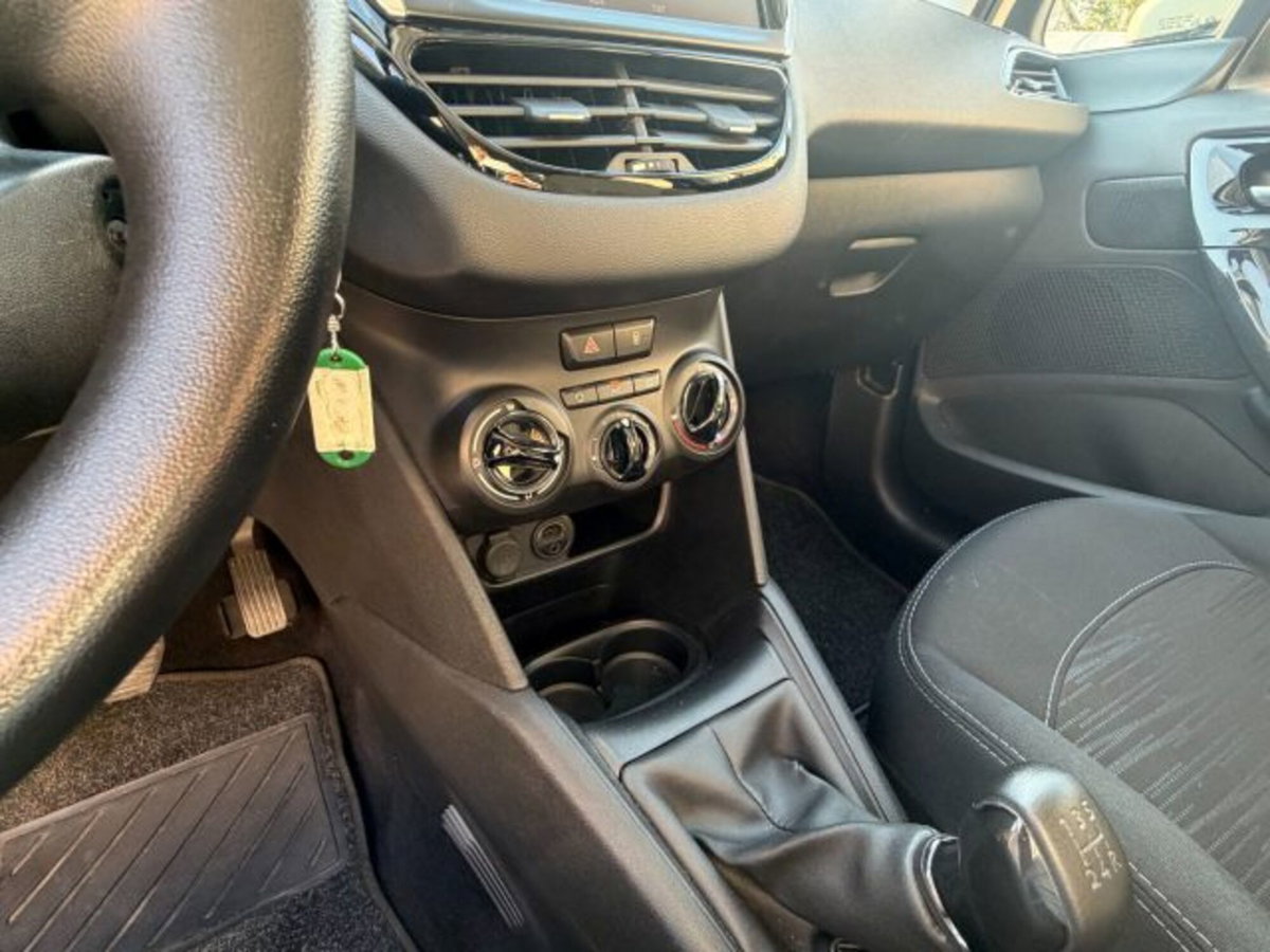 Peugeot 208 75 5 porte Van (15)