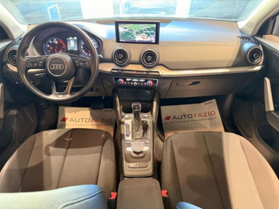 Audi Q2 30 2.0 tdi Identity Black (2)