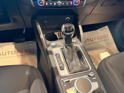 Audi Q2 30 2.0 tdi Identity Black (8)