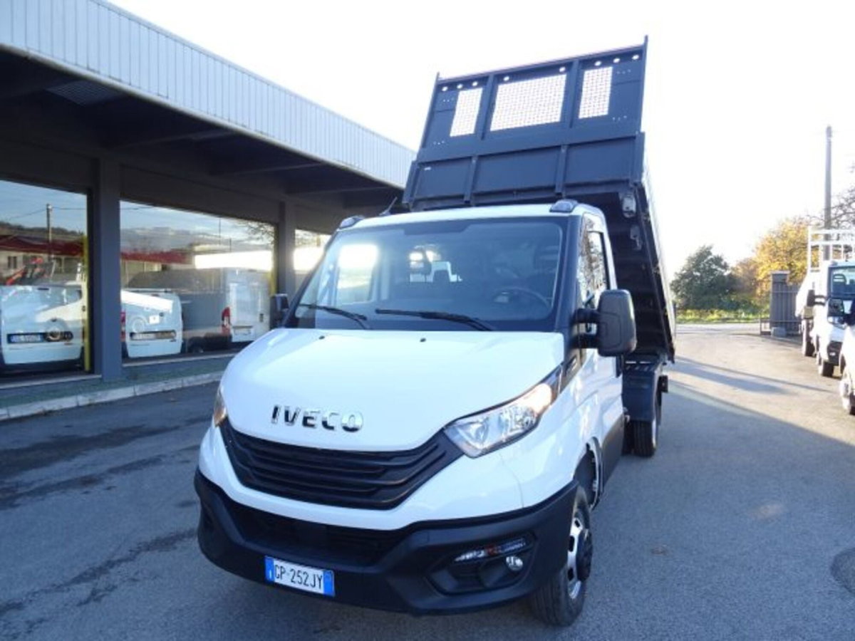 Iveco Daily Telaio 35C18HA8 BTor 3.0 HPT PM-RG Cabinato Hi-Matic (3)