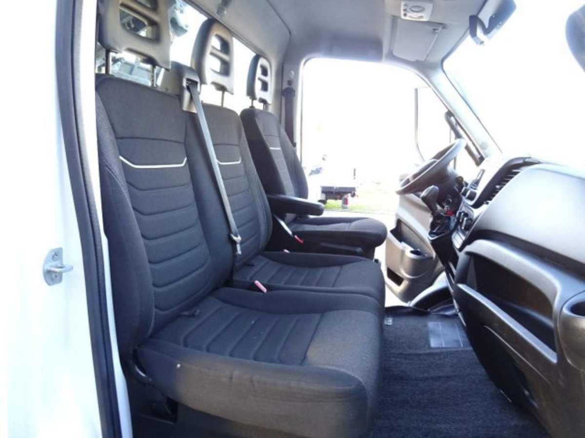 Iveco Daily Telaio 35C18HA8 BTor 3.0 HPT PM-RG Cabinato Hi-Matic (8)