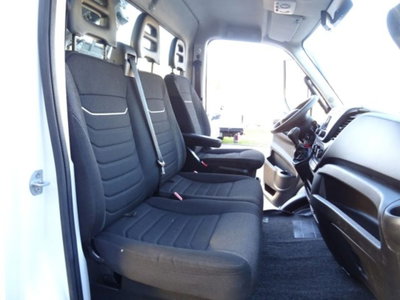 Iveco Daily Telaio 35C18HA8 BTor 3.0 HPT PM-RG Cabinato Hi-Matic (8)