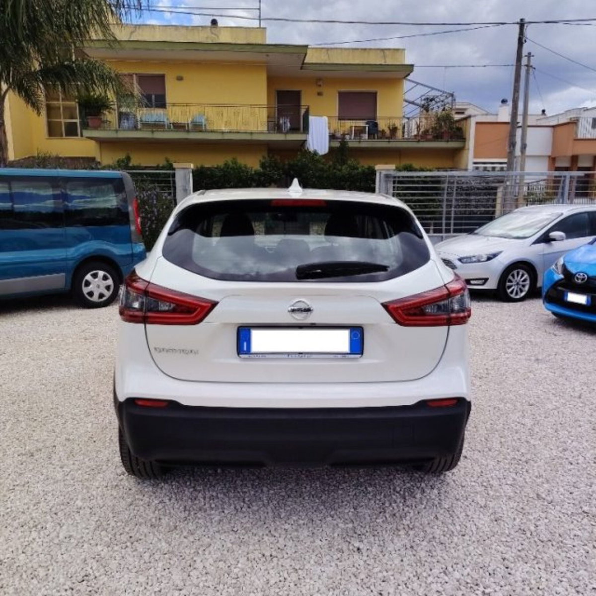 Nissan Qashqai 1.5 dCi 115 CV DCT Business (3)