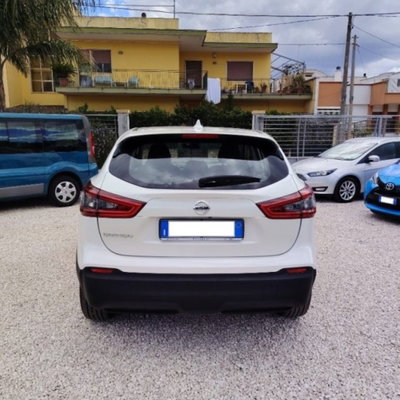Nissan Qashqai 1.5 dCi 115 CV DCT Business (3)