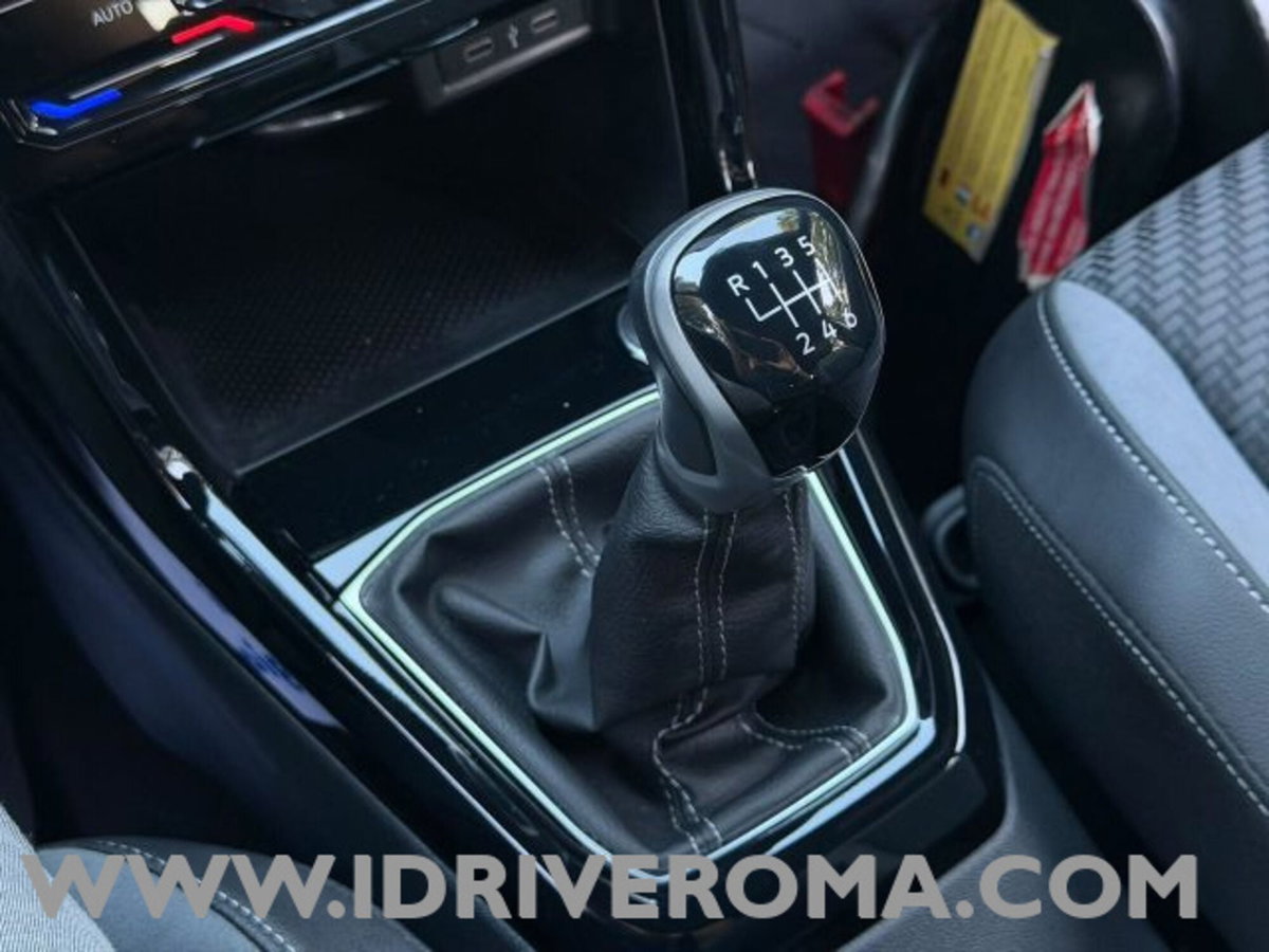 Volkswagen T-Cross 1.0 TSI 110 CV DSG Style (16)