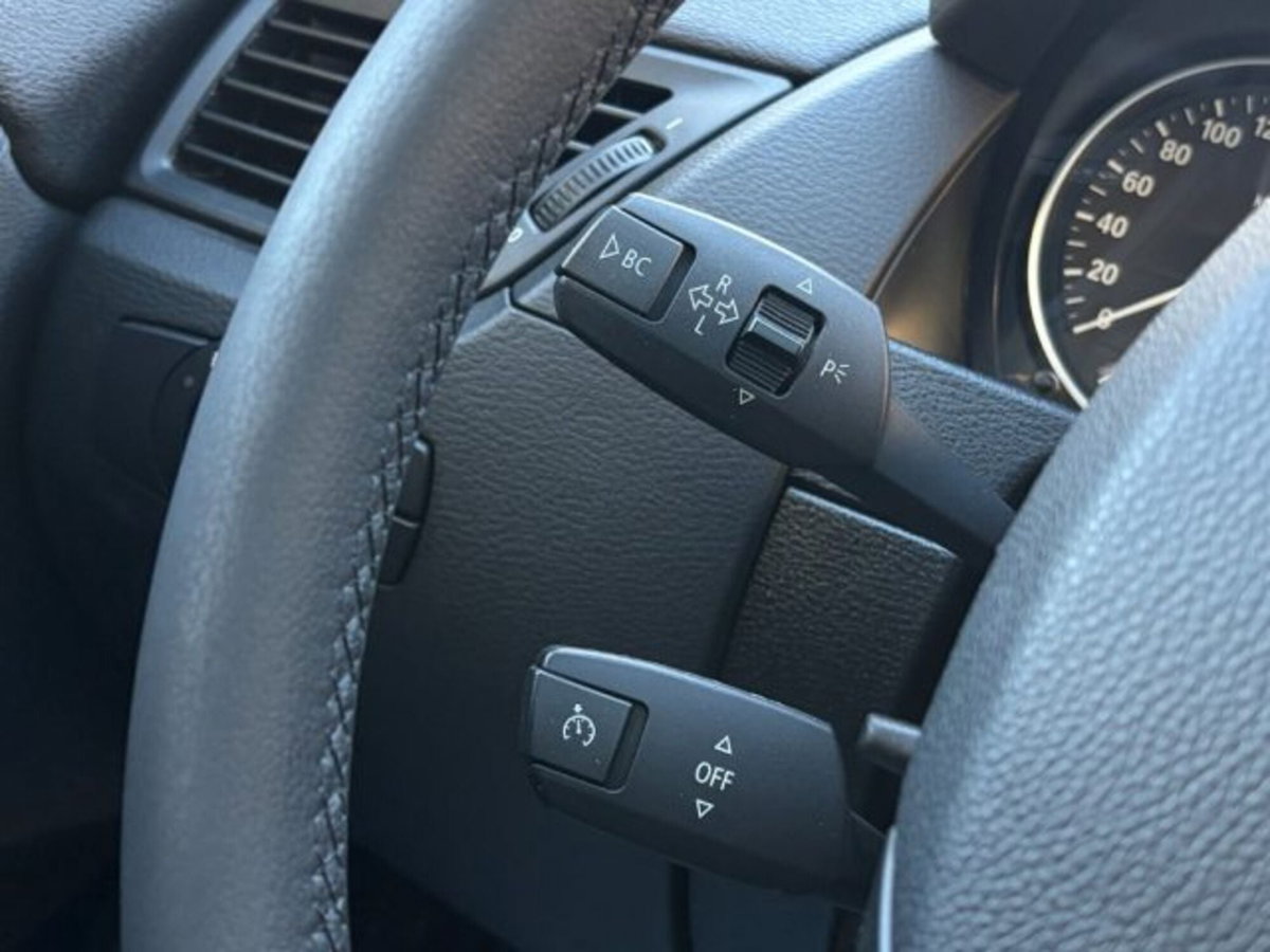 BMW X1 xDrive18d Eletta (18)