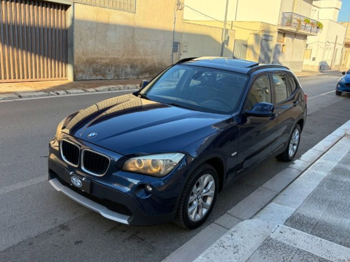 BMW X1 xDrive18d Eletta (7)