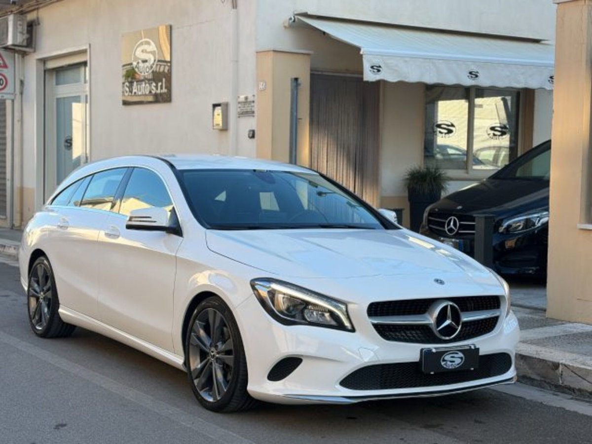 Mercedes-Benz CLA Shooting Brake 200 d Automatic Sport