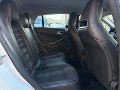 Mercedes-Benz CLA Shooting Brake 200 d Automatic Sport (10)