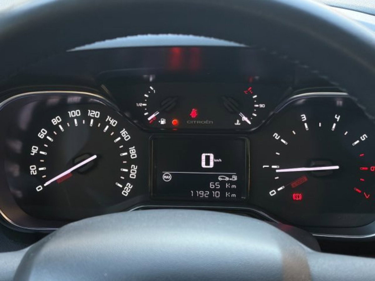 Citroen C3 Aircross BlueHDi 100 Shine (20)