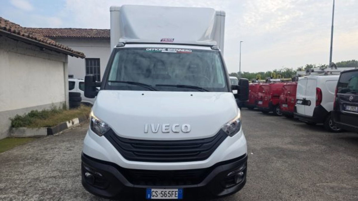 Iveco Daily Telaio 35S14N 3.0 CNG PL Cabinato (5)