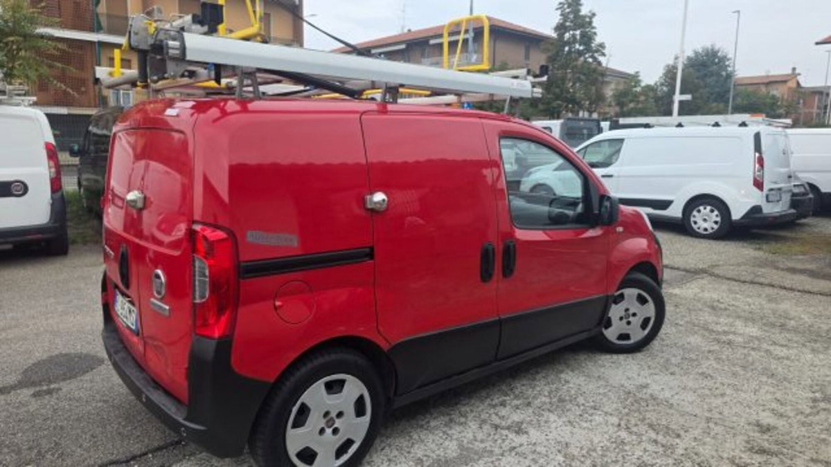 Fiat Fiorino Furgone cargo 1.3 mjt 95cv Adventure (4)