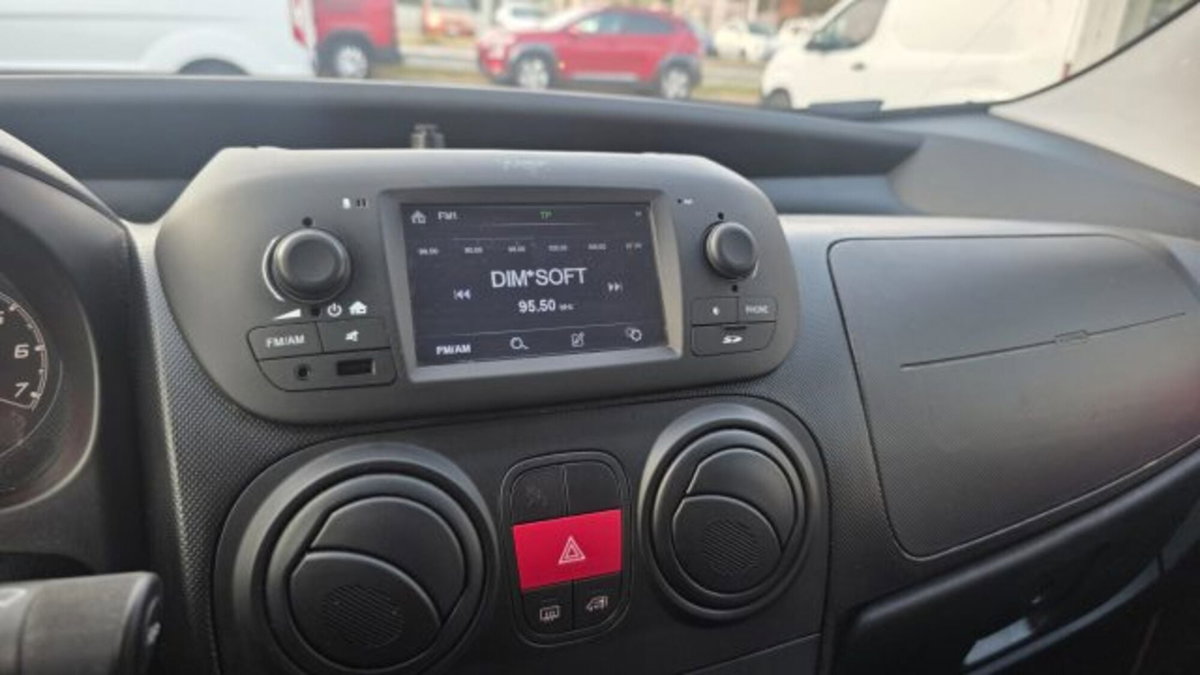 Fiat Fiorino Furgone cargo 1.3 mjt 95cv Adventure (14)