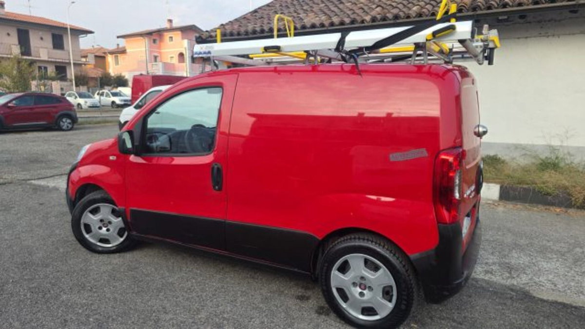 Fiat Fiorino Furgone cargo 1.3 mjt 95cv Adventure (2)