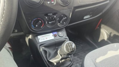 Fiat Fiorino Furgone cargo 1.3 mjt 95cv Adventure (14)