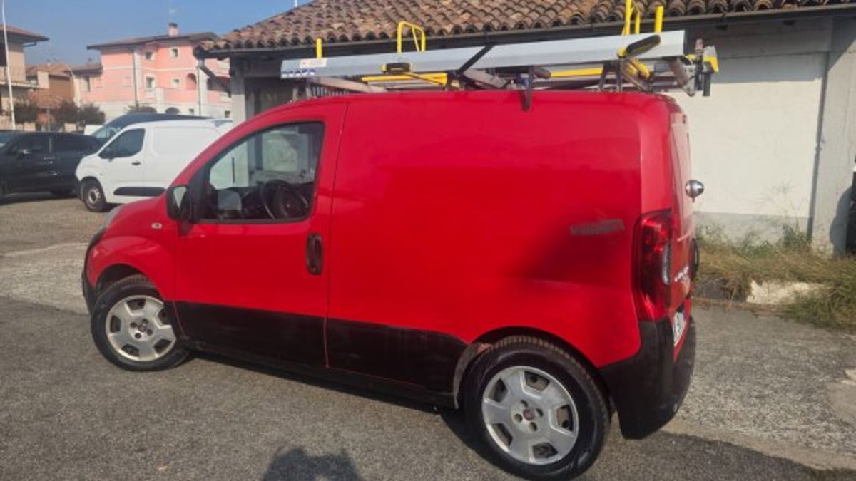 Fiat Fiorino Furgone cargo 1.3 mjt 95cv Adventure (2)