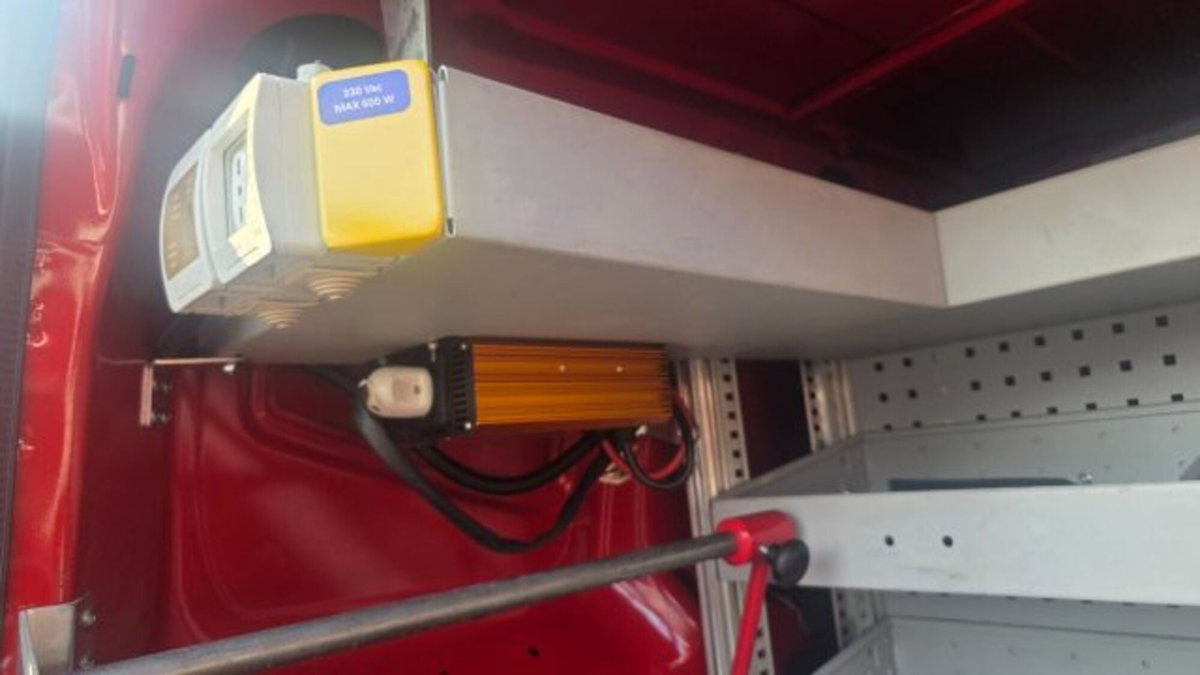 Fiat Fiorino Furgone cargo 1.3 mjt 95cv Adventure (8)