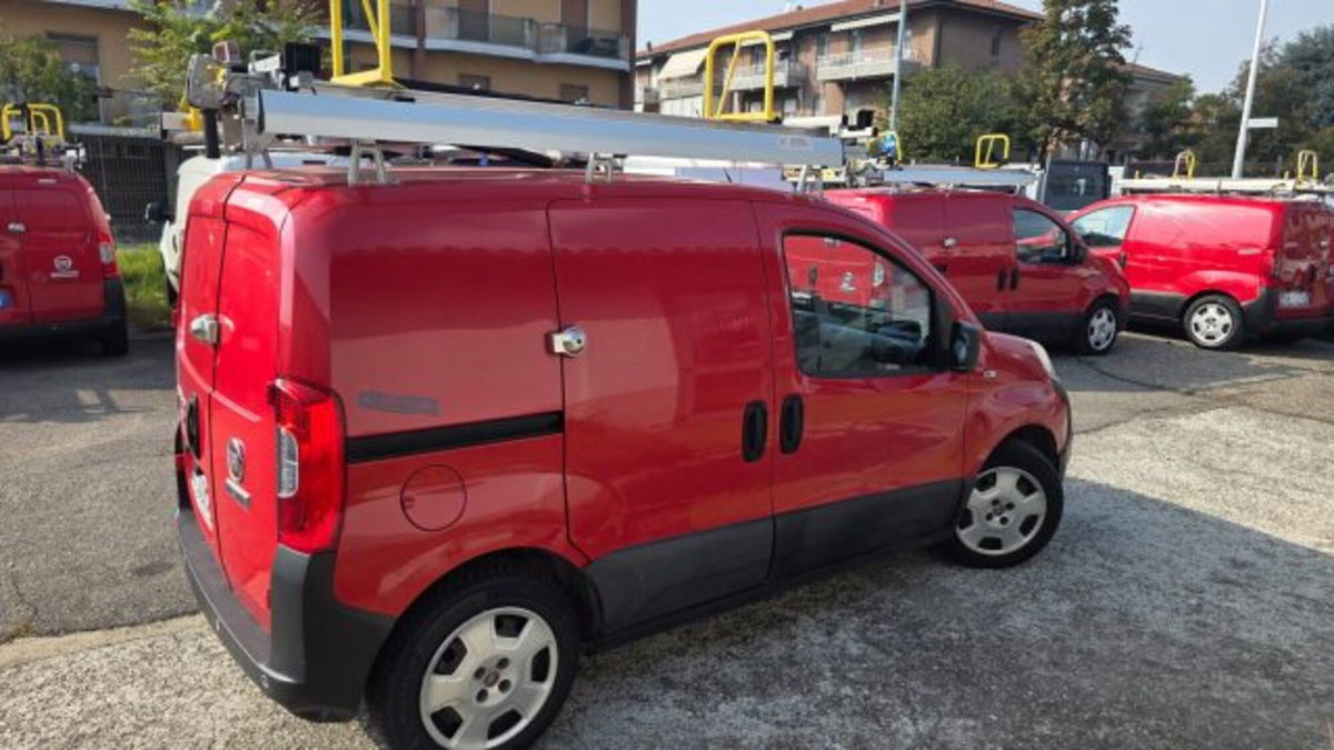 Fiat Fiorino Furgone cargo 1.3 mjt 95cv Adventure (4)