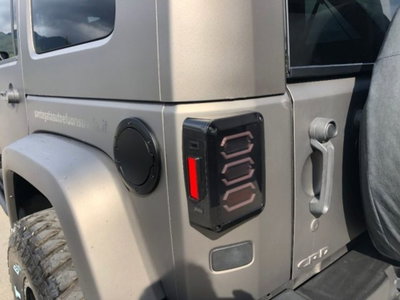 Jeep Wrangler Unlimited 2.8 CRD DPF Sahara (12)