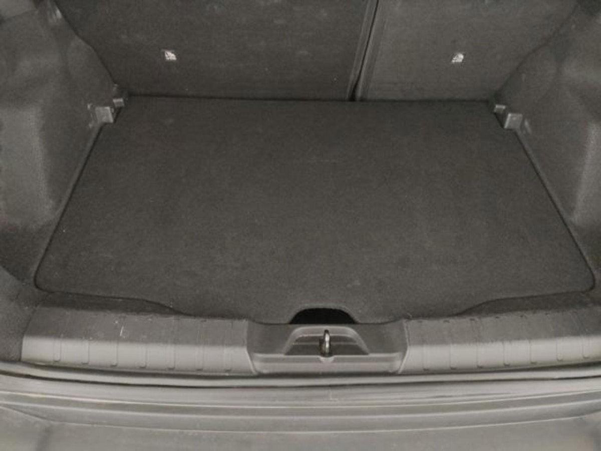 Jeep Avenger 1.2 turbo Summit fwd 100cv (18)
